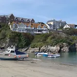Harbour Hotel